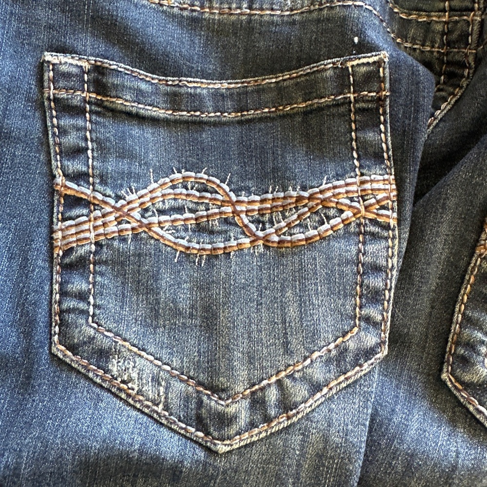 Cowgirl Tuff 26x31 Jeans - Picture 2 of 3